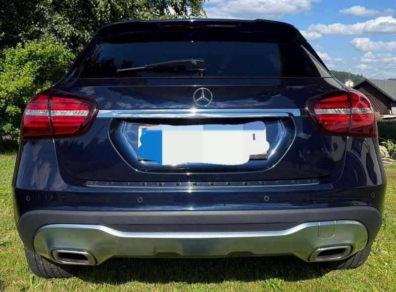 Gebraucht Mercedes GLA220 177 PS (130 kW) 2017 SUV
