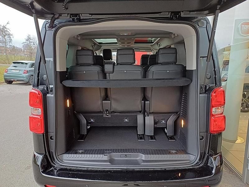 Neu Peugeot Traveller Premium 180 PS (132 kW) 2025 Schwarz Van / Kleinbus