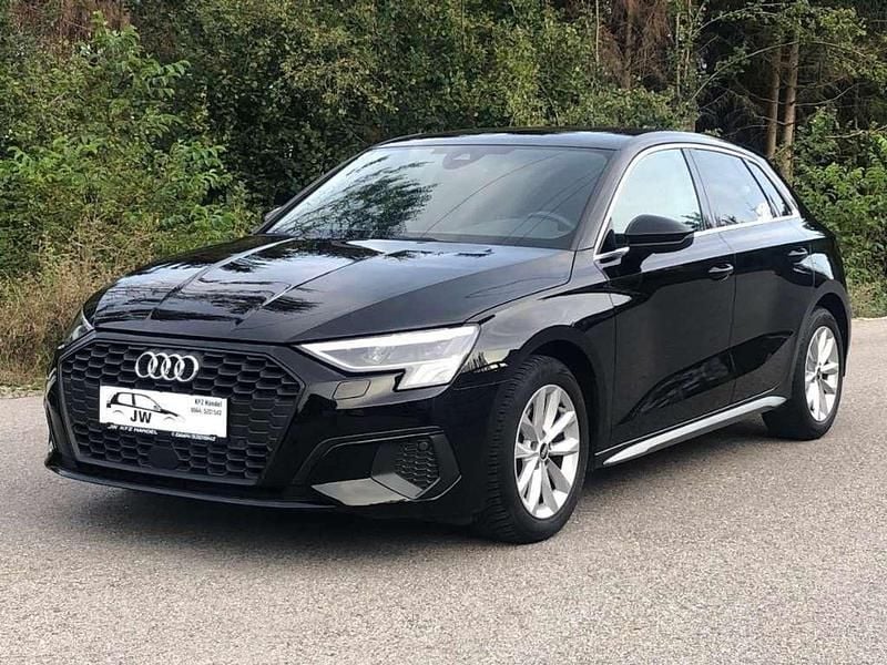 Gebraucht Audi A3 110 PS (80 kW) 2021 Schwarz Limousine