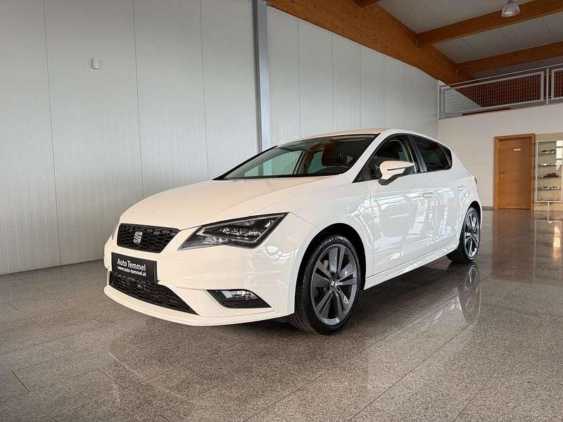 Gebraucht Seat Leon Style 105 PS (77 kW) 2014 Weiß Kleinwagen