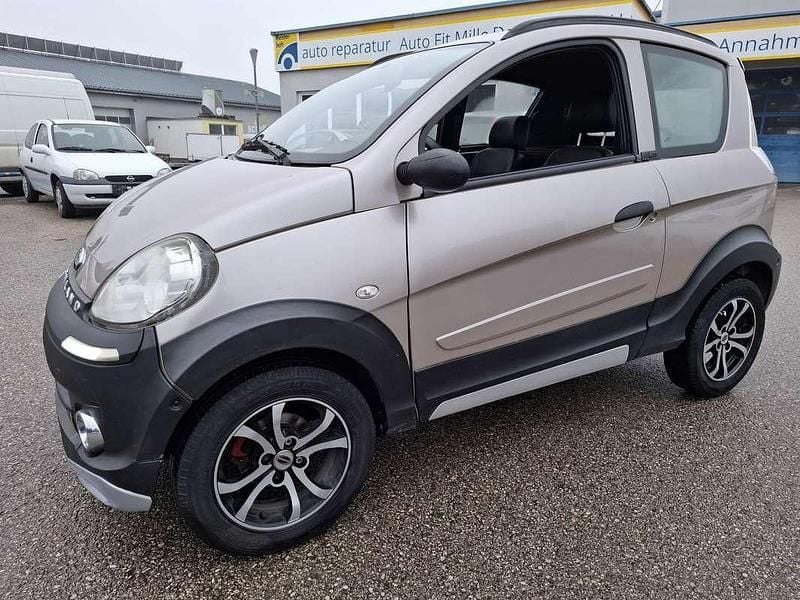 Bronze Gebraucht 2014 Microcar M.Go Kleinwagen | € 8.400 - Bild 1/4