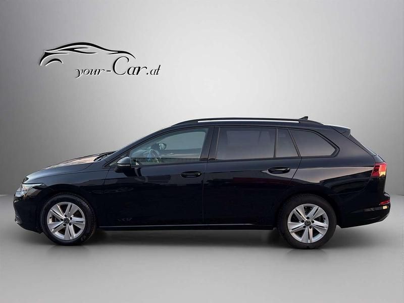 Gebraucht VW Golf VIII Life 110 PS (80 kW) 2023 Schwarz Kombi