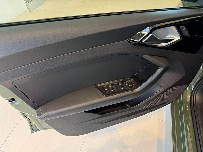 Gebraucht Audi A1 95 PS (69 kW) 2025 Grün Kleinwagen