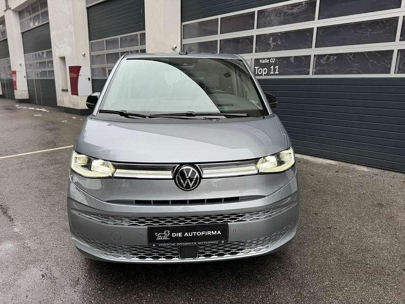 Gebraucht VW Multivan Life 150 PS (110 kW) 2022 Blau Van