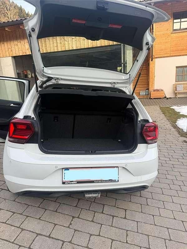 Gebraucht VW Polo 80 PS (58 kW) 2019 Weiß Kleinwagen