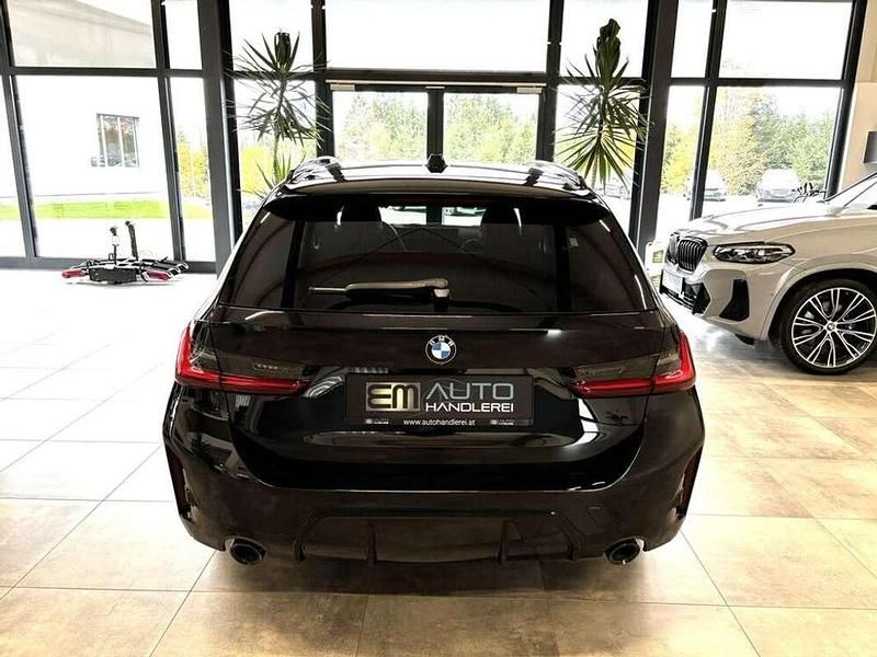 Gebraucht BMW 320 M Sport 190 PS (139 kW) 2024 Schwarz Kombi