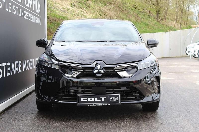 Gebraucht Mitsubishi Colt Intense 91 PS (66 kW) 2024 Schwarz Limousine