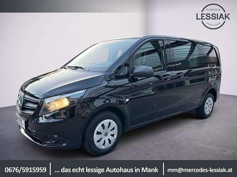Schwarz Gebraucht 2021 Mercedes Vito Business Van | € 33.900 (Teuer) - Bild 1/4