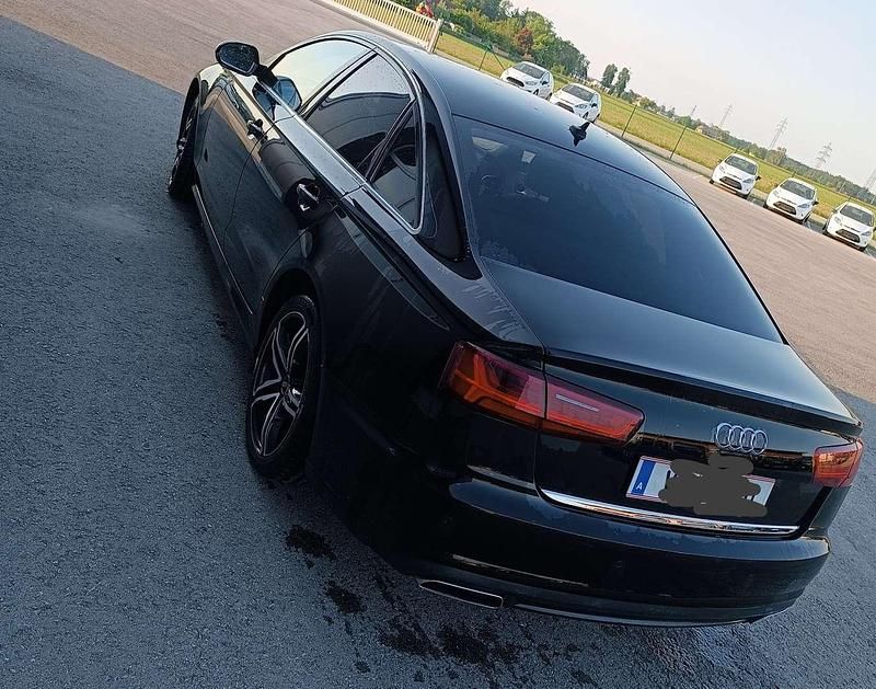 Gebraucht Audi A6 190 PS (139 kW) 2015 Limousine