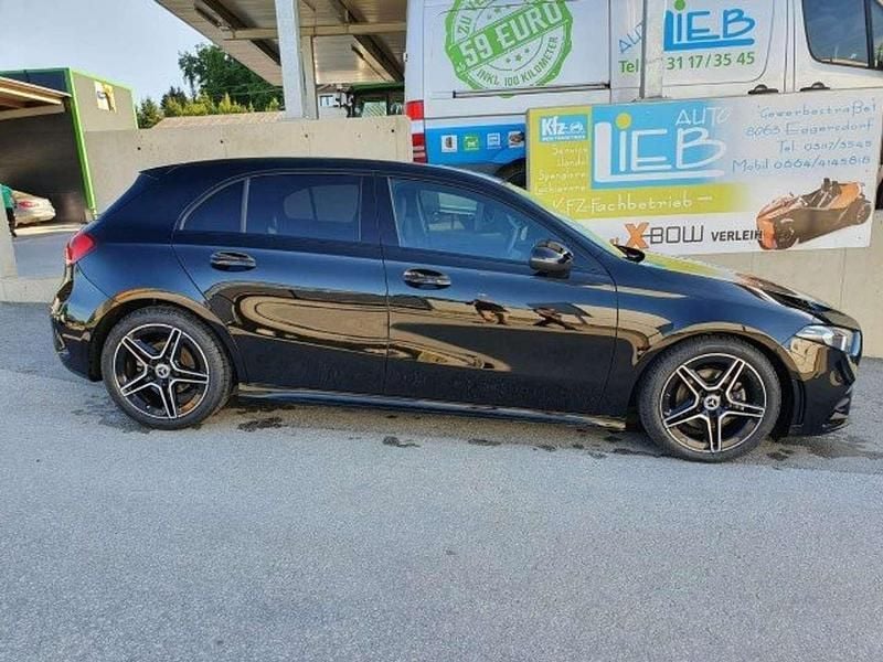Gebraucht Mercedes A160 AMG line 109 PS (80 kW) 2020 Schwarz Limousine