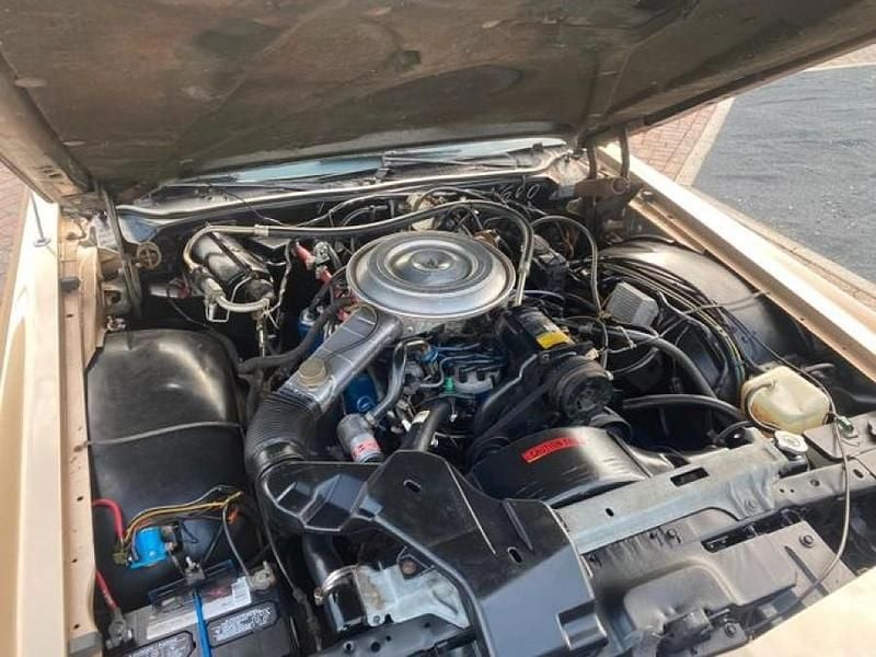 Gebraucht Lincoln Continental 230 PS (169 kW) 1979 Gold Coupé