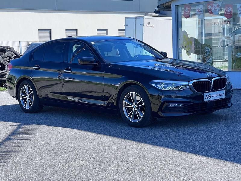 Gebraucht BMW 520 Sport Line 190 PS (139 kW) 2018 Schwarz Limousine