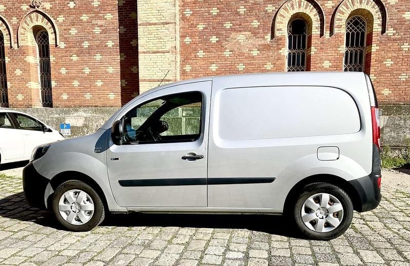 Gebraucht Renault Kangoo 44 kW (60 PS) 2018 Van / Kleinbus