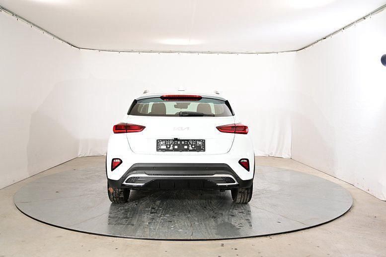 Neu Kia XCeed Silver 150 PS (110 kW) 2025 SUV