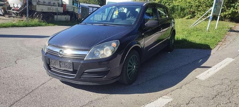 Gebraucht 2006 Opel Astra Cosmo Limousine | € 1.890 (Etwas zu teuer) - Bild 1/4