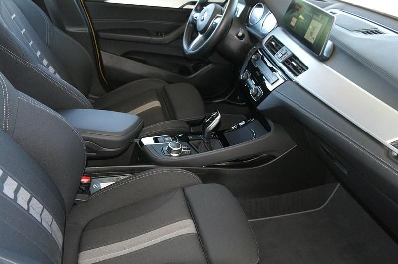 Gebraucht BMW X2 Advantage 150 PS (110 kW) 2021 Galvanic gold SUV