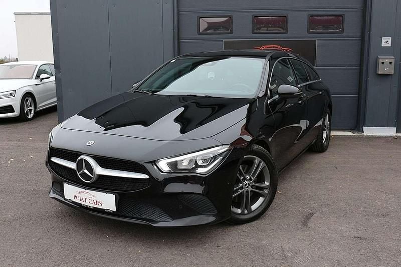 Schwarz Gebraucht 2020 Mercedes CLA180 Shooting Brake Kombi | € 17.990 (Fairer Preis) - Bild 1/4