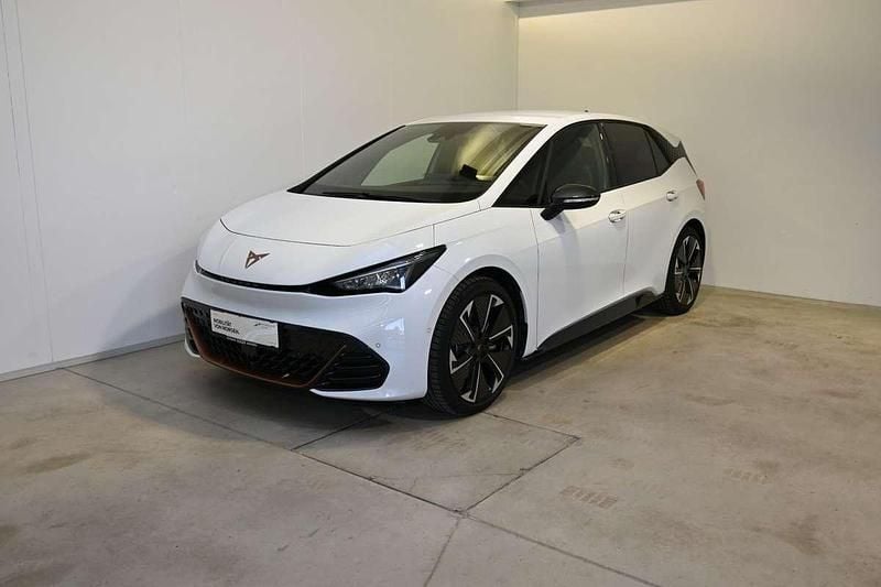 Gebraucht Cupra Born e-Boost 169 kW (231 PS) 2024 Weiß Kleinwagen