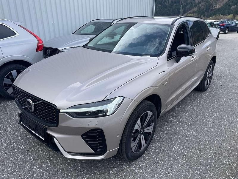 Neu 2025 Volvo XC60 Plus SUV | € 48.200 - Bild 1/4