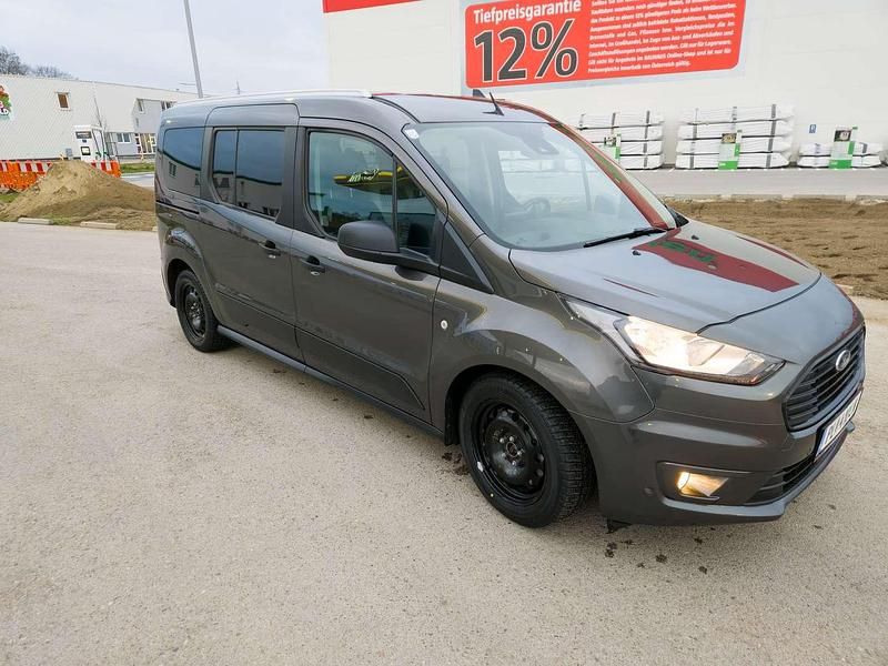 Grau Gebraucht 2022 Ford Tourneo Kombi | € 21.990 (Superpreis) - Bild 1/4