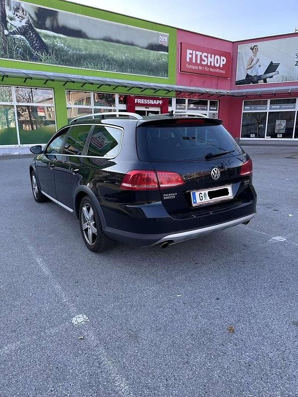 Gebraucht VW Passat 170 PS (125 kW) 2012 Kombi