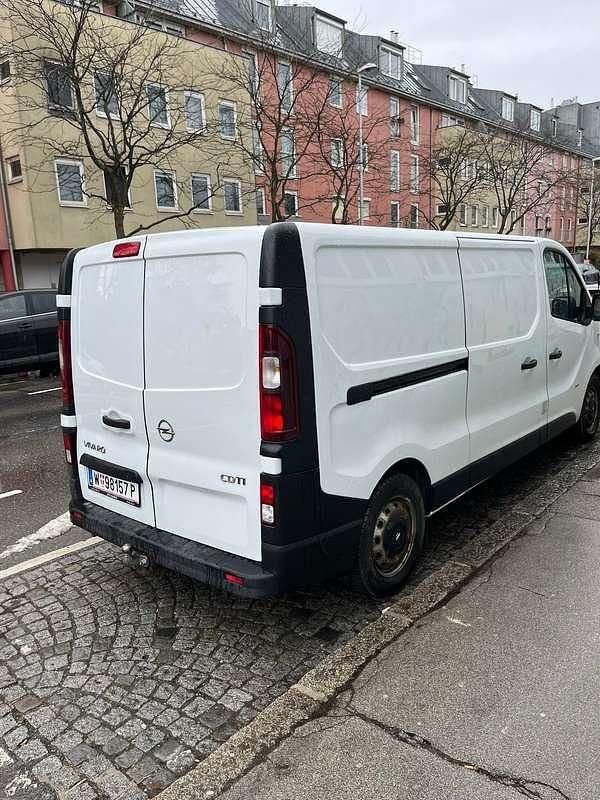 Gebraucht Opel Vivaro 120 PS (88 kW) 2017 Van / Kleinbus