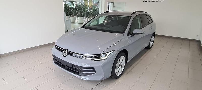 Gebraucht VW Golf VIII Life 115 PS (84 kW) 2024 Mittelgrau  normal Kombi