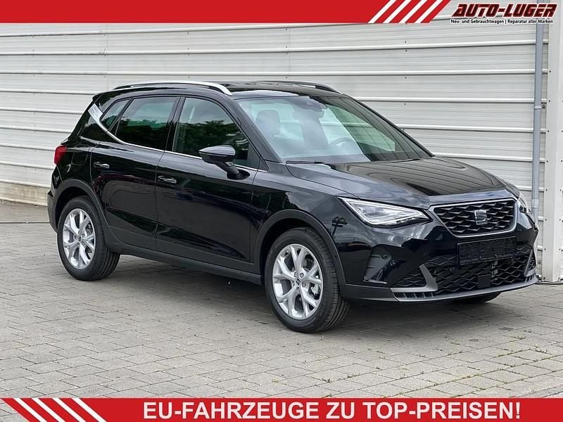 Neu Seat Arona FR 2025 Midnight schwarz metallic SUV