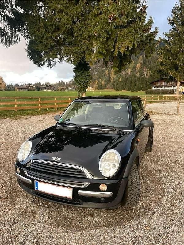 Schwarz Gebraucht 2002 Mini ONE Kleinwagen | € 1.999 (Superpreis) - Bild 1/4