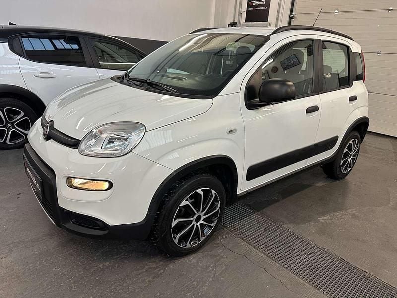 Gebraucht Fiat Panda 4x4 Wild 86 PS (63 kW) 2019 Weiß Kleinwagen
