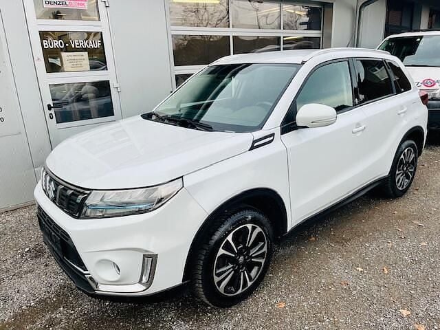 Weiß Gebraucht 2021 Suzuki Vitara SUV | € 20.990 (Guter Preis) - Bild 1/4