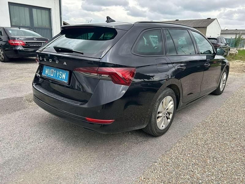 Gebraucht Skoda Octavia Ambition 150 PS (110 kW) 2022 Schwarz Kombi