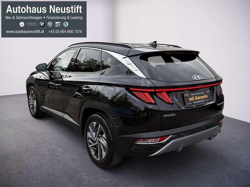 Gebraucht Hyundai Tucson Trend 136 PS (100 kW) 2021 Schwarz SUV