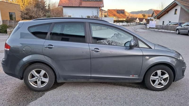 Gebraucht Seat Altea XL Copa 90 PS (66 kW) 2014 Grau Van / Kleinbus