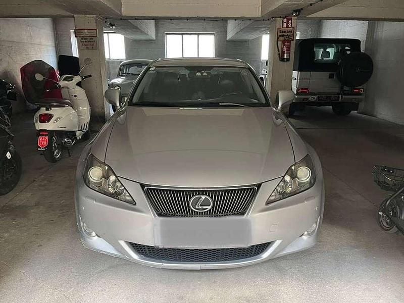 Gebraucht Lexus IS220d Executive Line 177 PS (130 kW) 2006 Silber Limousine