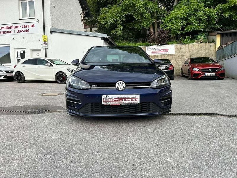 Gebraucht VW Golf VII Sport 150 PS (110 kW) 2018 Blau Kleinwagen