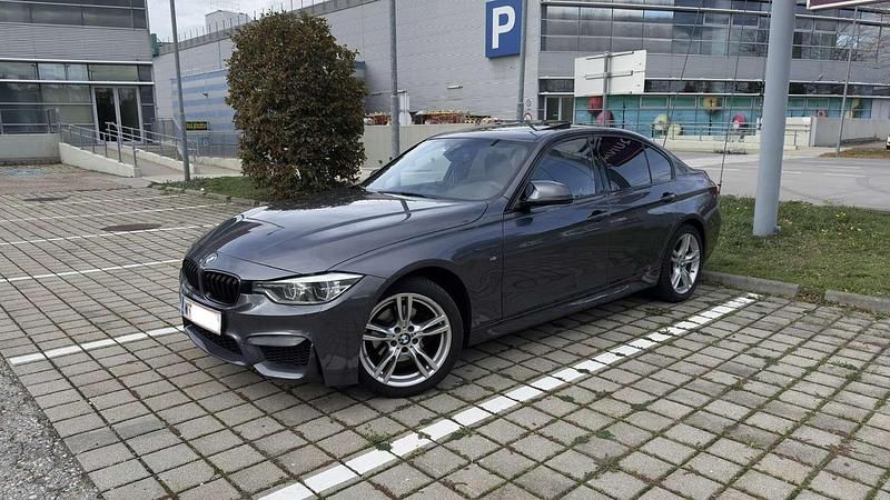 Gebraucht BMW 320 M Sport 190 PS (139 kW) 2017 Grau Limousine
