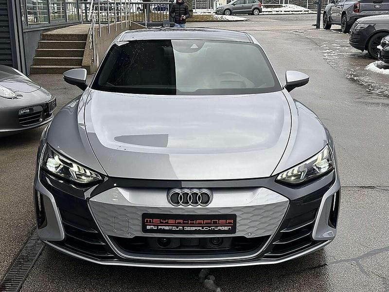 Gebraucht Audi e-tron GT quattro 350 kW (476 PS) 2021 Silber Limousine