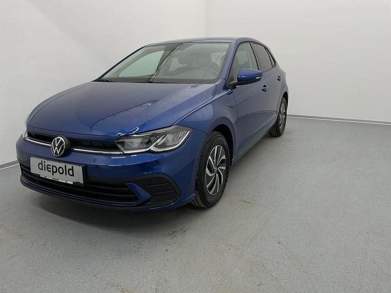 Neu VW Polo 95 PS (69 kW) 2026 Dunkelblau  metallic Limousine