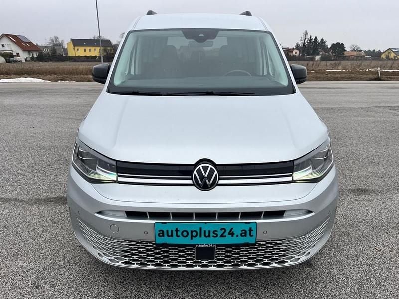 Gebraucht VW Caddy Life 122 PS (89 kW) 2023 Silber Van / Kleinbus
