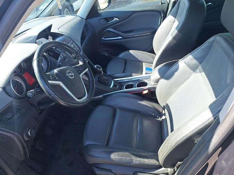 Gebraucht Opel Zafira Tourer Innovation 136 PS (100 kW) 2013 Schwarz Van / Kleinbus