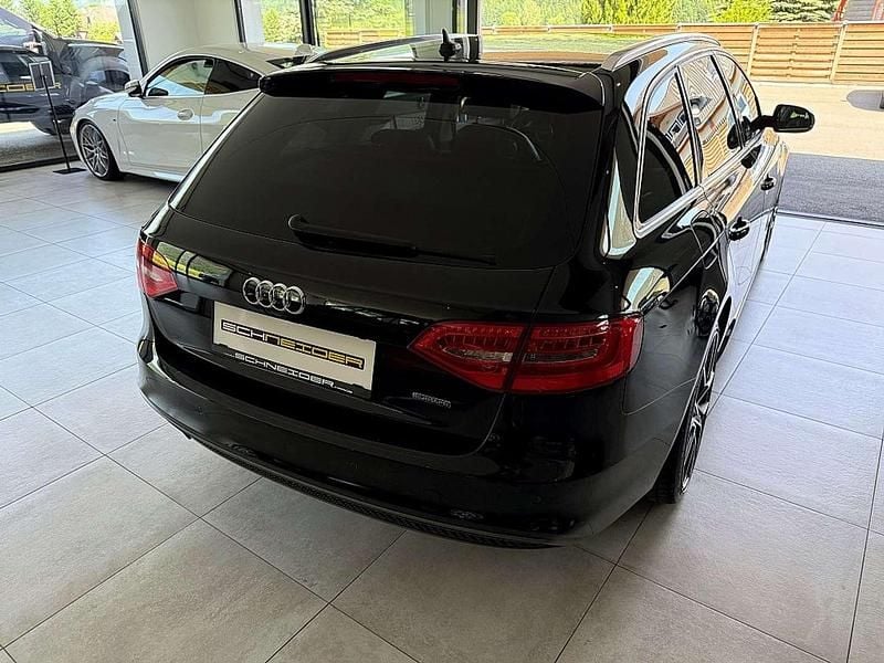 Gebraucht Audi A4 S-Line 177 PS (130 kW) 2015 Schwarz Kombi