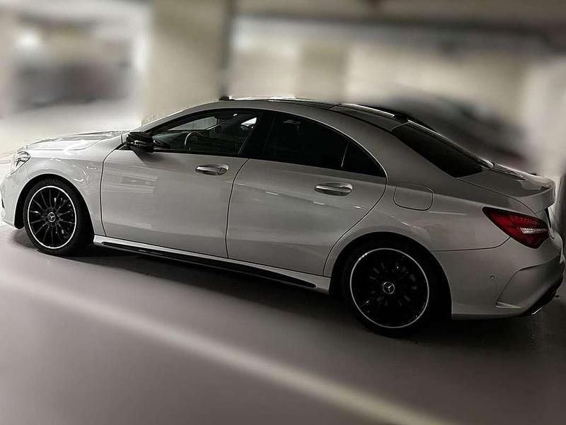 Gebraucht Mercedes CLA180 AMG line 109 PS (80 kW) 2018 Silber Limousine