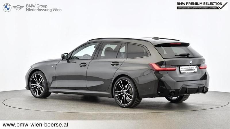 Gebraucht BMW 318 Efficient Dynamics 150 PS (110 kW) 2024 Grau Kombi