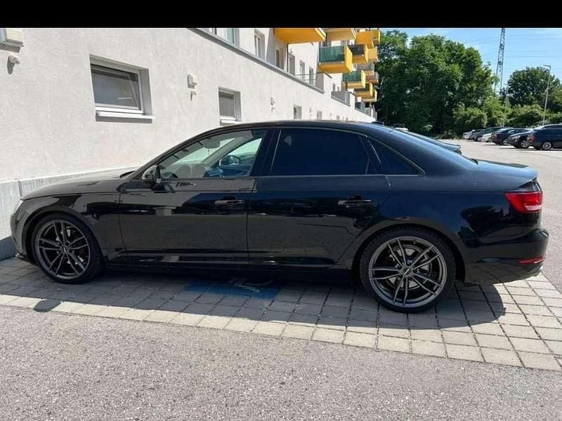 Gebraucht Audi A4 Sport 190 PS (139 kW) 2016 Schwarz Limousine