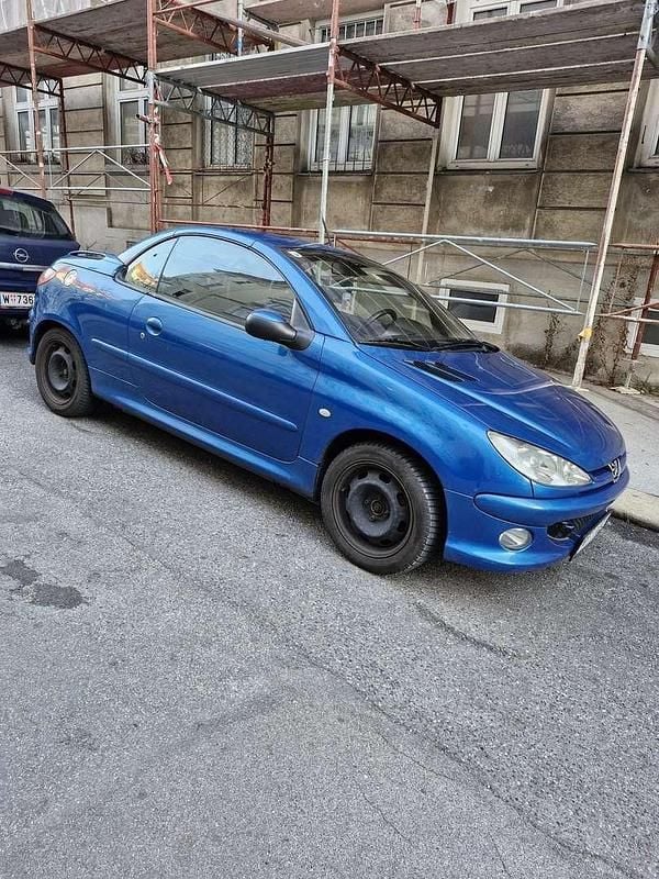 Gebraucht Peugeot 206 CC 109 PS (80 kW) 2003 Cabrio