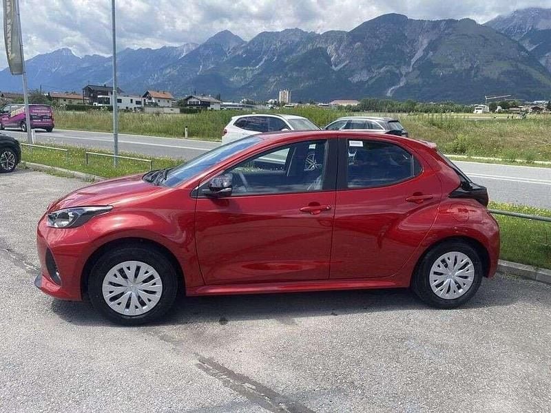 Gebraucht Mazda 2 Prime-Line 116 PS (85 kW) 2025 Grau Limousine