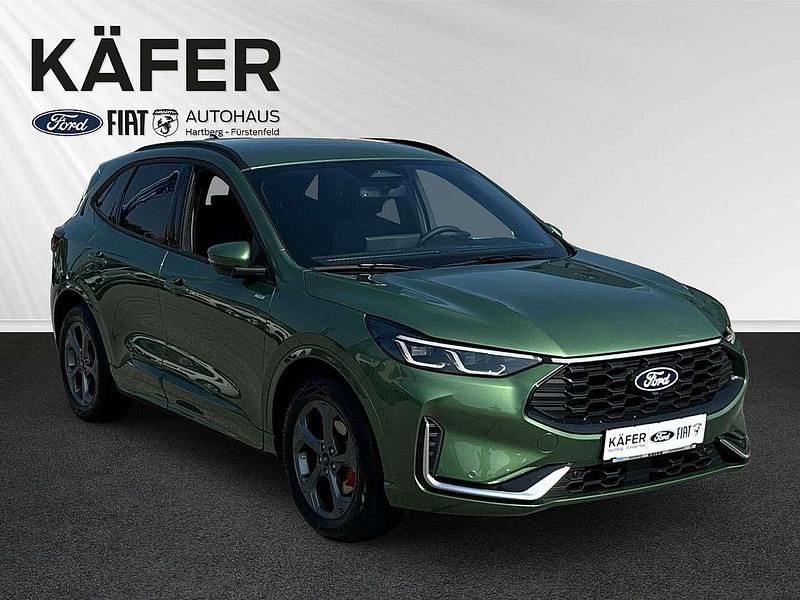 Gebraucht Ford Kuga ST-Line X 180 PS (132 kW) 2025 Grün SUV