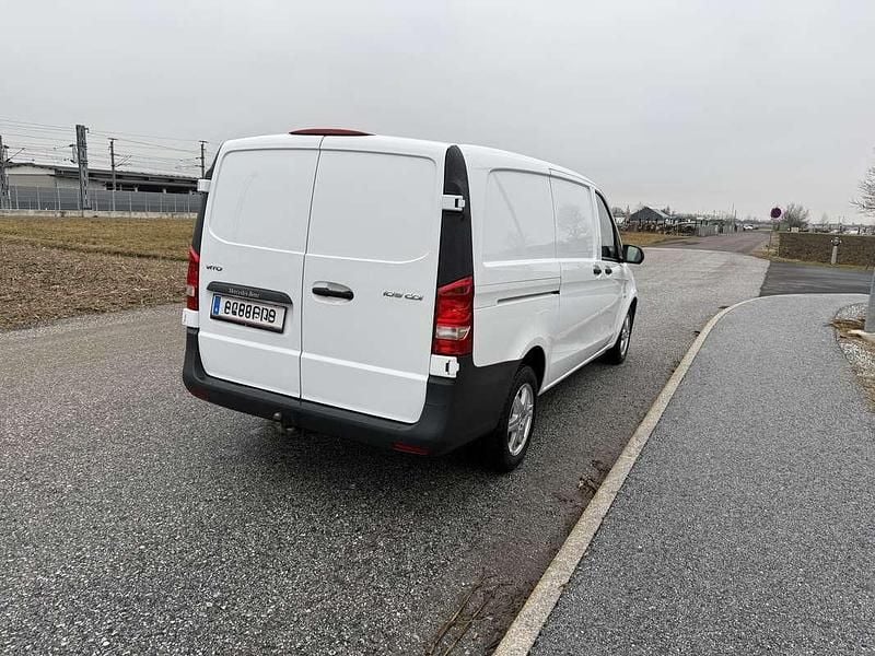 Gebraucht Mercedes Vito 88 PS (64 kW) 2017 Van