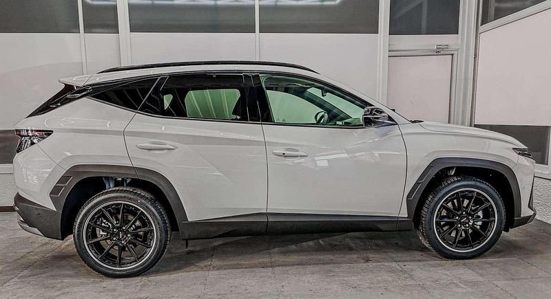 Gebraucht Hyundai Tucson 215 PS (158 kW) 2025 Weiß SUV